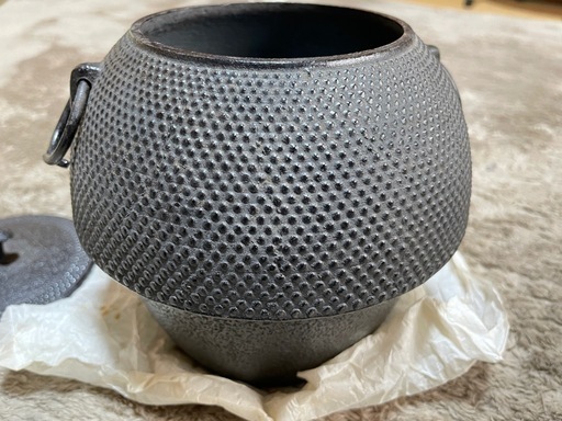三厳堂 鉄瓶　鉄器　鉄釜？　茶釜？　本場盛岡