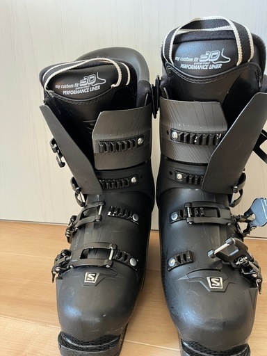 サロモンスキーブーツ　S/PRO 100