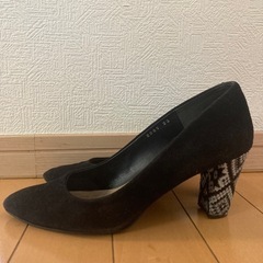0円　無料　アンテプリマ　パンプス 