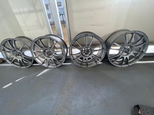 OZ ウルトラレッジェーラ　軽量17インチ