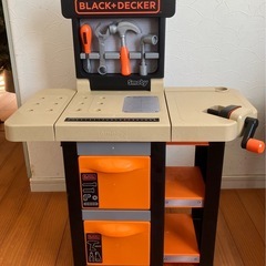 BLACK&DECKER おもちゃの作業ベンチの画像