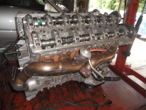 Mベンツ129SL-V12リペアーエンジン制作専門工場-エンジンステージ有り