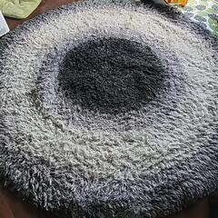 絨毯　カーペットの画像