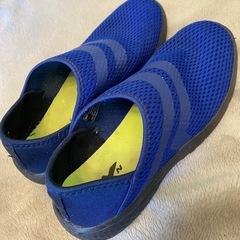 靴 スニーカー 27.0cmの画像