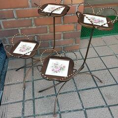 アイアンフラワースタンド2段　2セット バラ柄　アイアン花台