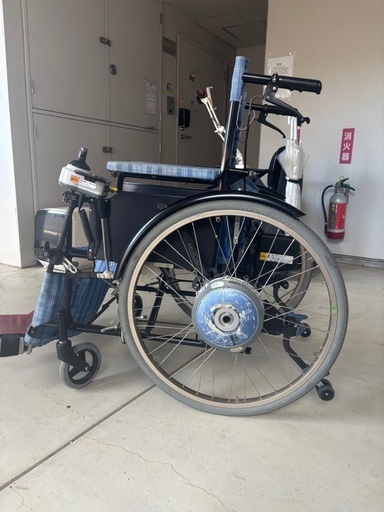 [取引中]ヤマハ製電動車椅子