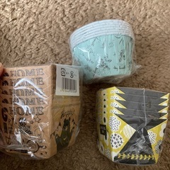 お菓子作り　マフィンカップ　チョコペン　未使用 の画像