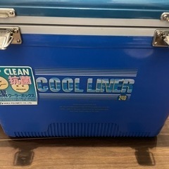 クーラーボックス