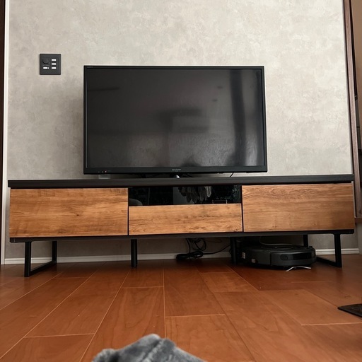 【お取引中】150センチテレビボード　アイアン脚　黒✖️オーク　12/22までの掲載予定