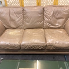 値下げ＊革製ソファ＊クラッシックソファ＊3人掛けソファ