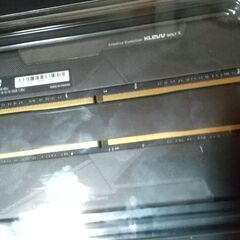 ESSENCORE KLEVV デスクトップPC用ゲーミング オーバークロック　メモリ  DDR4 3200 32GB(16GB x 2枚) 288pin 高速　BOLTX の画像