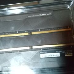 ESSENCORE KLEVV デスクトップPC用ゲーミング オーバークロック　メモリ  DDR4 3200 32GB(16GB x 2枚) 288pin 高速　BOLTX の画像