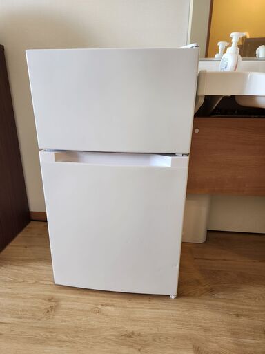 アイリスプラザ２ドア冷蔵庫　87L　ほぼ新品