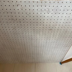 有孔ボード