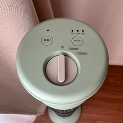 電気ヒーター　カーボンヒーター　ノッポの画像