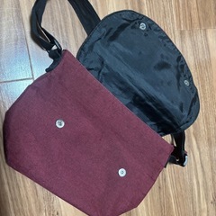 ショルダーバッグの画像