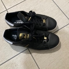 adidas靴　スタンスミス　の画像