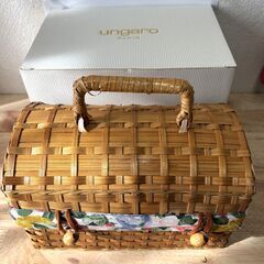 UNGARO　ウンガロ　ペアマグ　ナッピー皿付き　未使用品