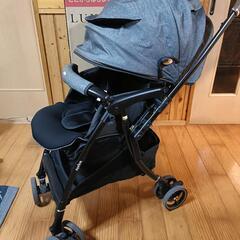 アップリカ Aprica
ラクーナ(シート付き)