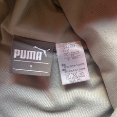 PUMAのウィンドブレーカーズボンのみの画像