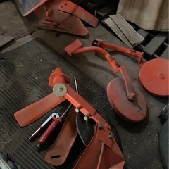 トラクター　溝切り部品　畝立て