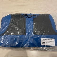 Amazon essentials キッズ　130〜137ダウン 新品未使用品 の画像
