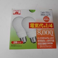 電球形蛍光ランプELA15EL/13-C4-2P-VH　60W形電球の画像