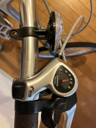 自転車　クロスバイク　　
