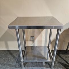 ステンレスラック　幅約60ｃｍ×奥行約45ｃｍ×高さ約76ｃｍ　業務用　厨房機器　棚　台　シェルフの画像