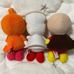 【子供ショップ】アンパンマンぬいぐるみ 3体セットの画像