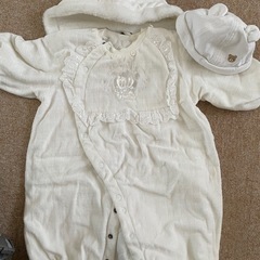 ベビー用品　新生児用お着替え　抱っこ紐　の画像