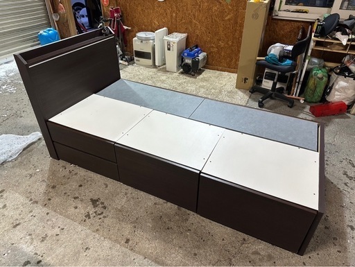 L1101   シングルベッド　引き出し付き