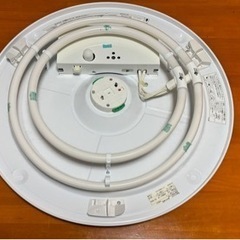 シーリングライト コイズミ BHN
0119D 2連電球付き 8-10畳の画像