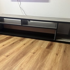 モダンなテレビボード　0円でお譲りします