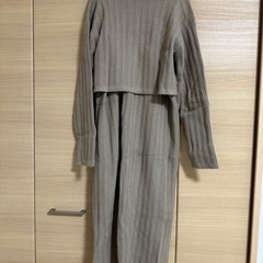 【1回着用のみ美品！】 ローリーズファーム　3WAYニットワンピースの画像