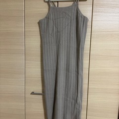 【1回着用のみ美品！】 ローリーズファーム　3WAYニットワンピースの画像