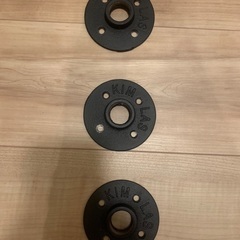 ハンガーパイプ　壁つけ　ハンガーラック(黒)の画像