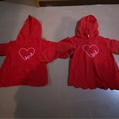 姉妹コーデ　Kidsパーカー&🩷ニットの画像