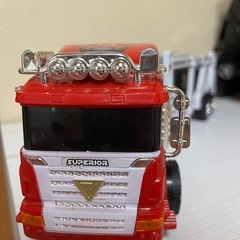 おもちゃカーキャリア（お取引き中）の画像