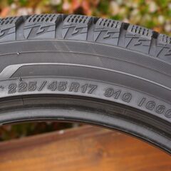 スタッドレス　225/45ｒ17　　7～8分