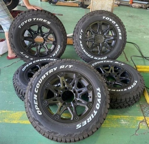 ジムニー タイヤ付きホイール