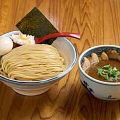 【月収30～60万円】ラーメンを愛する人集まれ！夢を叶えるラーメン屋で一緒に働きませんか？の画像