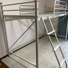 ロフトベッド　1月中旬までの画像