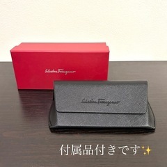 フェラガモ　サングラスケース