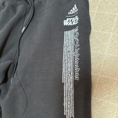 adidas 長ズボンの画像