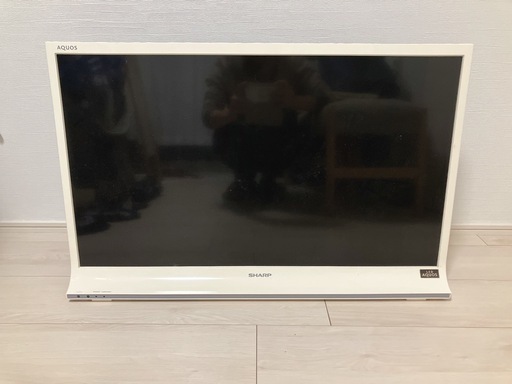 AQUOS　32インチ 液晶テレビ