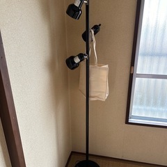 フロアライト フロアランプ　間接照明