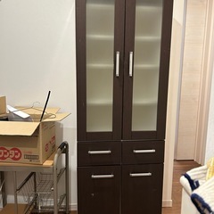 食器棚