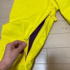 ESTIVO スノボパンツの画像