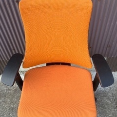 ☆オフィスチェア イトーキ　エフチェアの画像